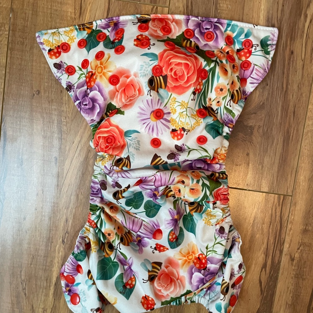 6 Thirsties all in one natural cloth diaper